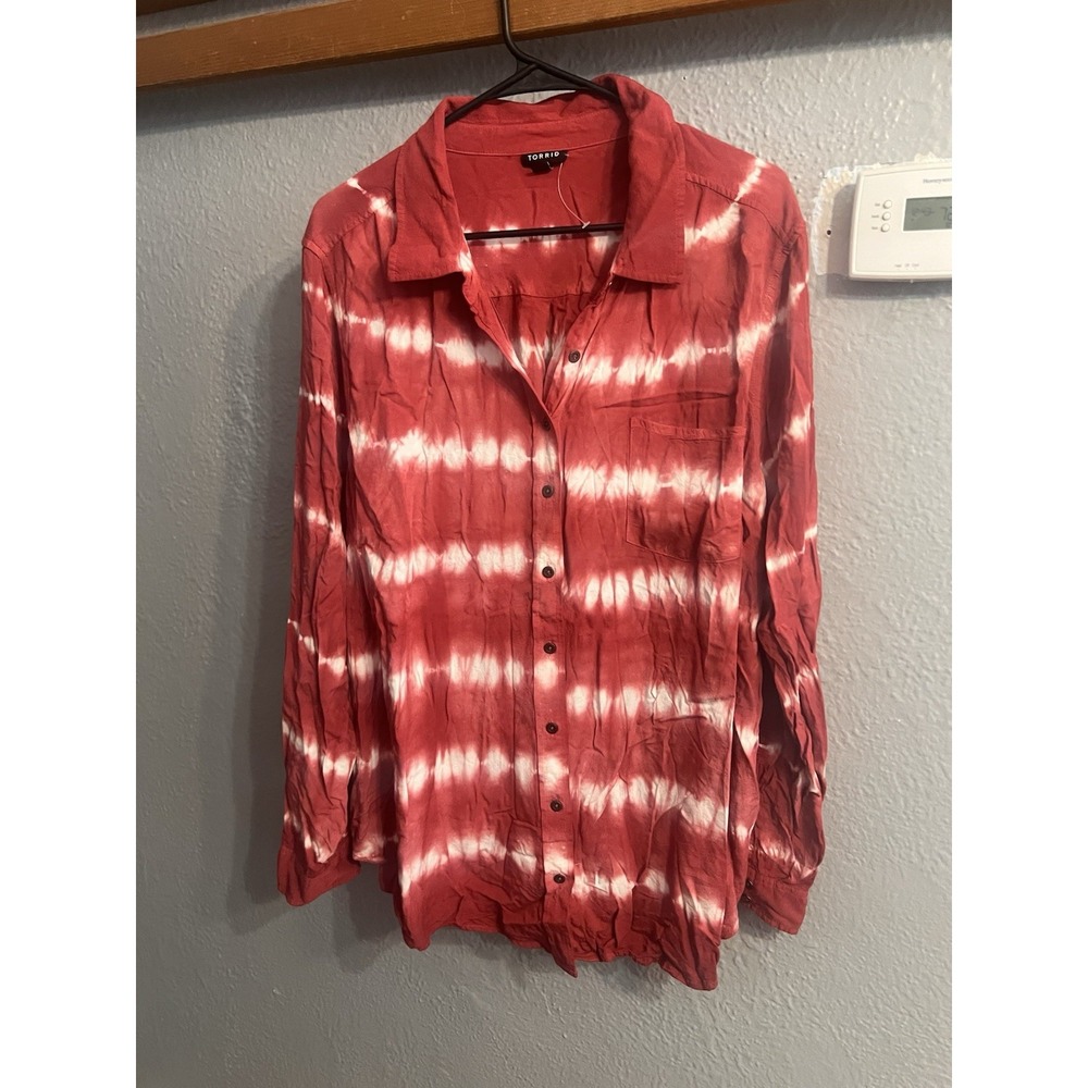 Torrid Women Maroon White Striped Button Up Size 3